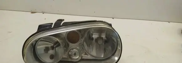Volkswagen Golf IV Headlight/headlamp 1J1941015B 67742010
