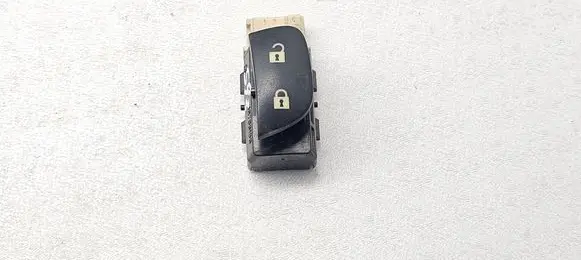 Saab 9-3 Ver2 Central locking switch button 12786136