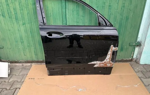 Mercedes-Benz GLB X247 Front door A2477221001