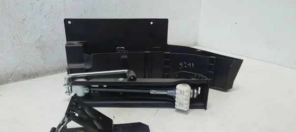 Mercedes-Benz E W211 Tool set A2115830215 A2118900614 A2035830075