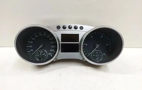 Mercedes-Benz R W251 Speedometer (instrument cluster) A2514420421 A2515402311 A2515400648