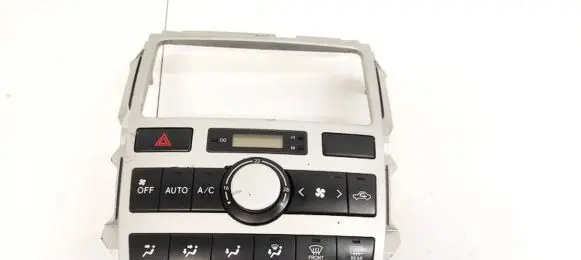 Toyota Avensis Verso Climate control unit 5590044490 55900-44490