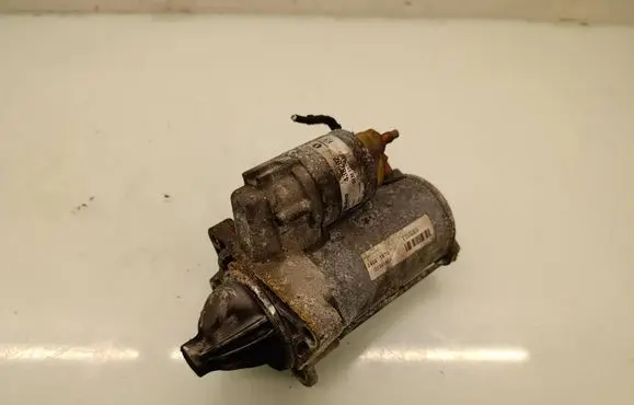 Opel Vivaro Starter motor G199185A 438202