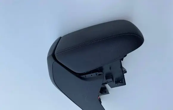 Ford Kuga II Armrest 