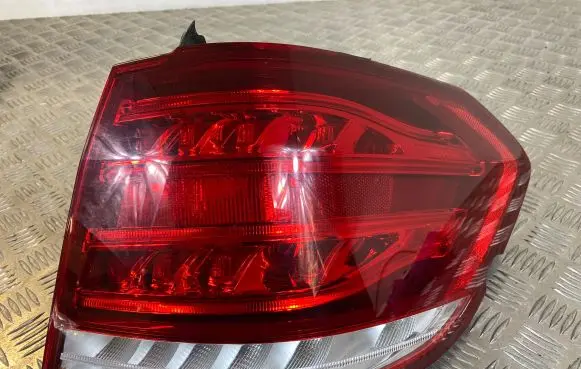 Mercedes-Benz E W212 Rear/tail lights A2129069202 615412 ZGS014R0