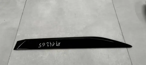 Toyota Yaris GR Rear door trim (molding) 757430D011 757430D021