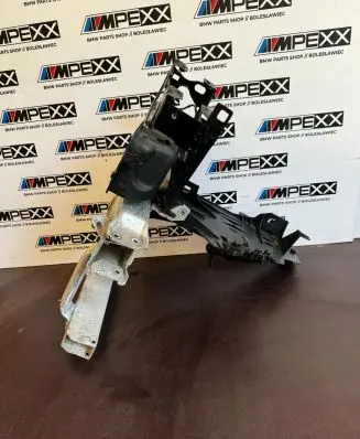 BMW 5 F10 F11 Front bumper shock/impact absorber 