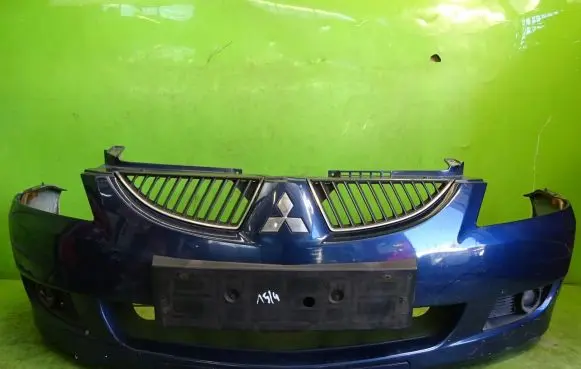 Mitsubishi Lancer Front bumper