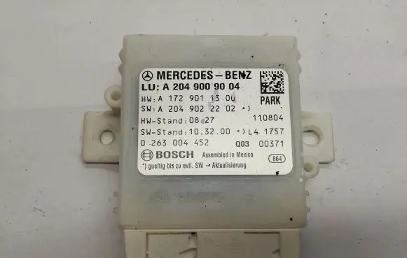 Mercedes-Benz C W204 Parking PDC control unit/module A2049009004