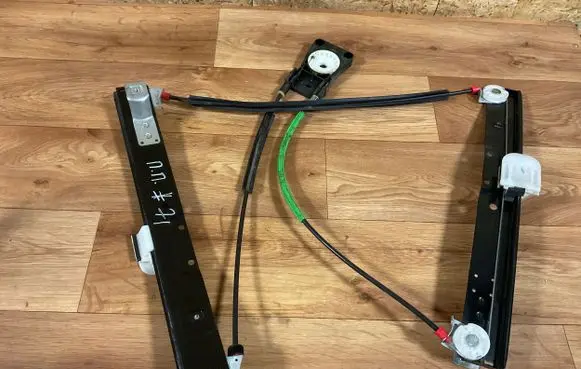 Ford Mondeo MK IV Front door electric window regulator 7S71A23200BP