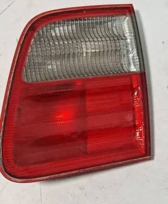 Mercedes-Benz E W210 Tailgate rear/tail lights A2108206264 324512