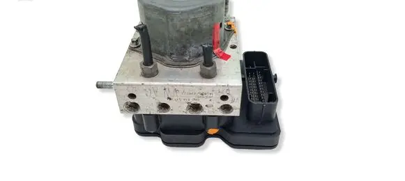 Skoda Fabia Mk2 (5J) ABS Pump 6R0907379BJ 6R0907379AS 6R0614517BM
