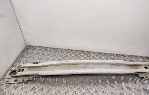 Front bumper cross member