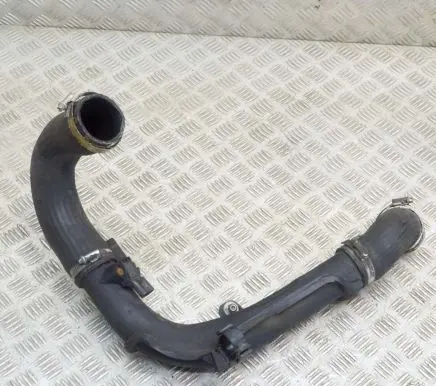 Intercooler hose/pipe