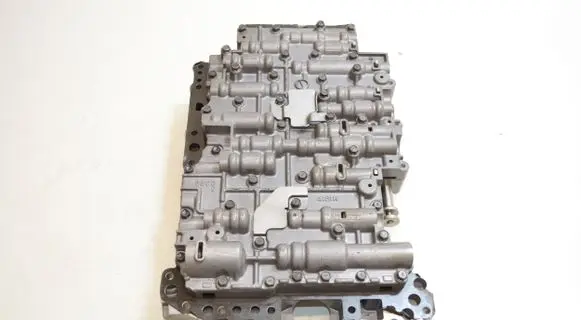 Audi Q7 4L Transmission gearbox valve body 