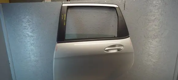 Mercedes-Benz A W169 Rear door 