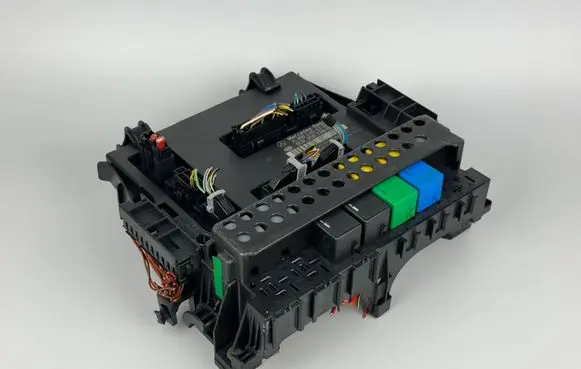 Mercedes-Benz A W169 Comfort/convenience module A1695454232 5DK00872815
