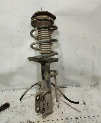 Toyota Corolla Verso AR10 Front shock absorber/damper