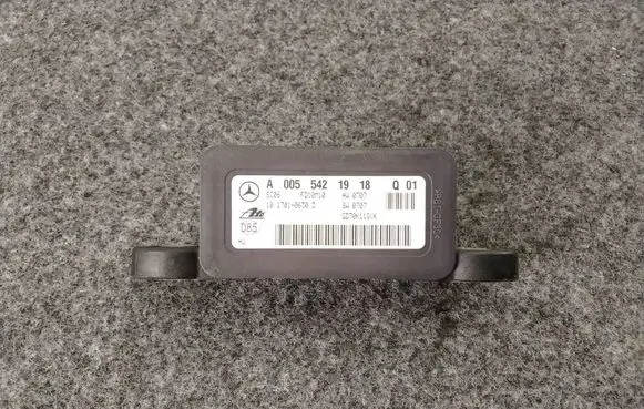 Mercedes-Benz C W204 ESP acceleration yaw rate sensor A0055421918 10170106303