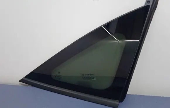 Hyundai Tucson IV NX4 Rear side window 87820N70