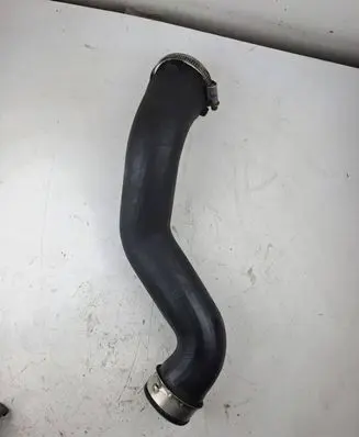 Audi A4 S4 B7 8E 8H Intercooler hose/pipe 8E0145737F PXO112511