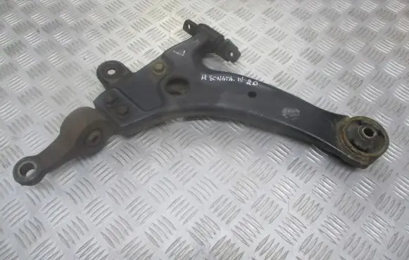 Hyundai Sonata Front control arm