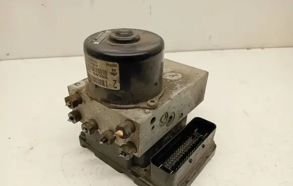Volvo XC90 ABS Pump P08671225 300542 10020403674