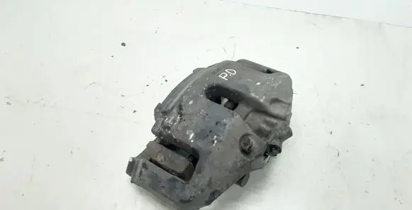 BMW 5 GT F07 Front brake caliper