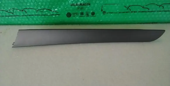 Audi A4 S4 B8 8K Front door trim (molding) 8K0867410 GRAPHITE