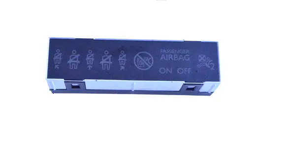 Passenger airbag on/off switch