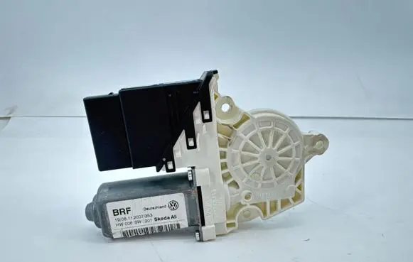 Skoda Octavia Mk2 (1Z) Rear door window regulator motor 1K0959704J