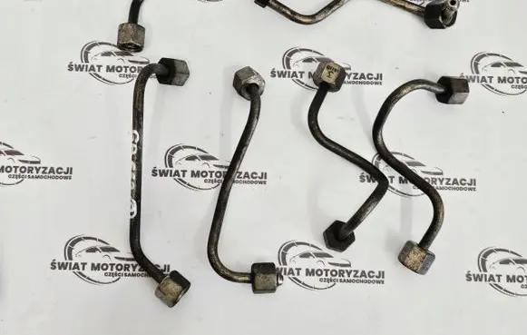 Chevrolet Orlando Fuel injector supply line/pipe 652GB