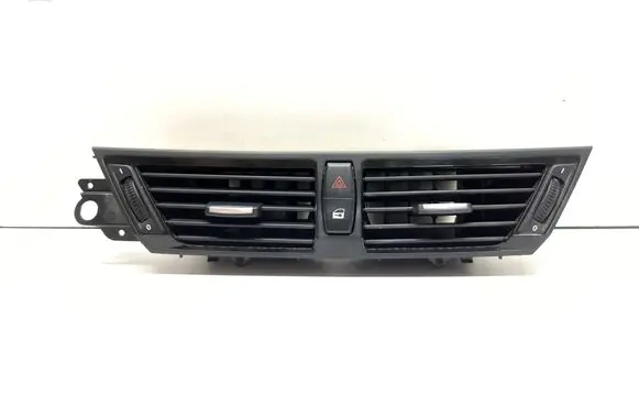 BMW X1 E84 Dash center air vent grill 9258357 64229258357 9258354