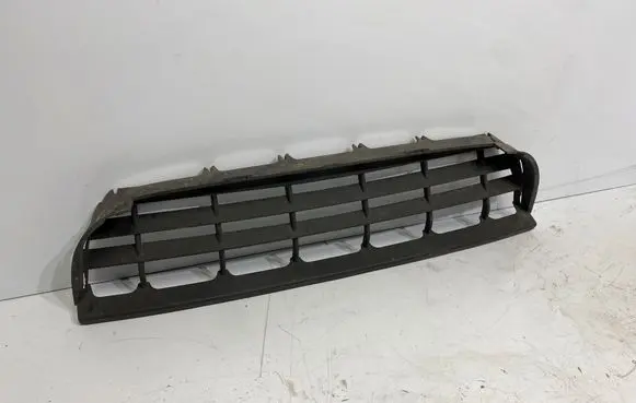 Volkswagen Crafter Front bumper lower grill A9068850153 9068850153