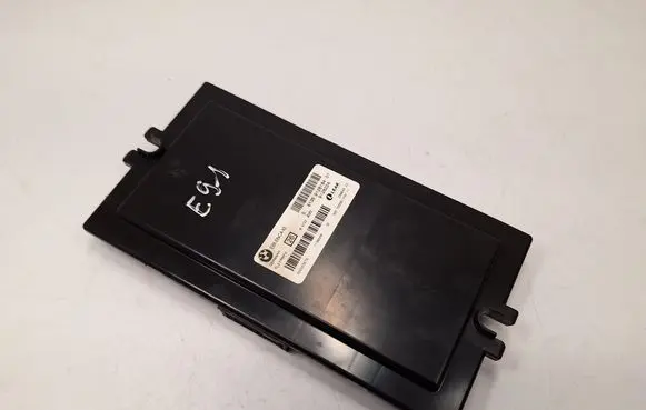 BMW 3 E90 E91 Light module LCM 61359128184 61356987999 61356977724