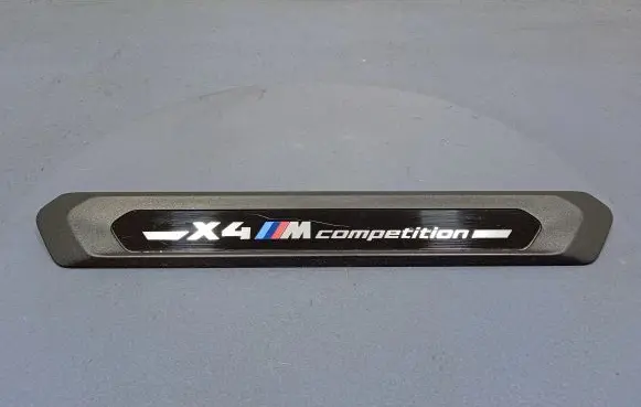 BMW X4 F26 Foot area side trim 8077613