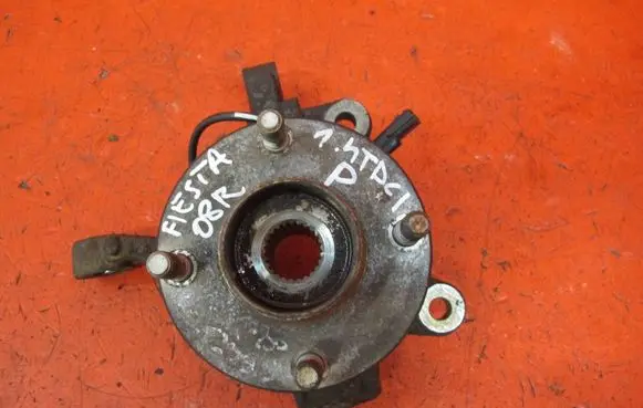 Ford Fiesta Front wheel hub spindle knuckle ZWROTNICAPPMK7