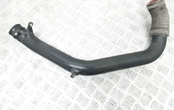 Intercooler hose/pipe