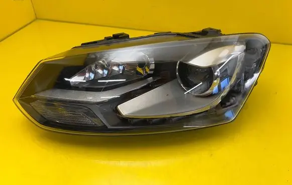 Volkswagen Polo V 6R Headlight/headlamp 6R1941031D