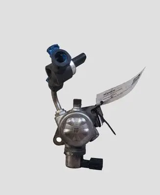 Volvo V40 Fuel injection high pressure pump 31392104