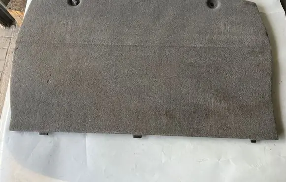 Toyota Prius (NHW20) Trunk/boot floor carpet liner 5841647010