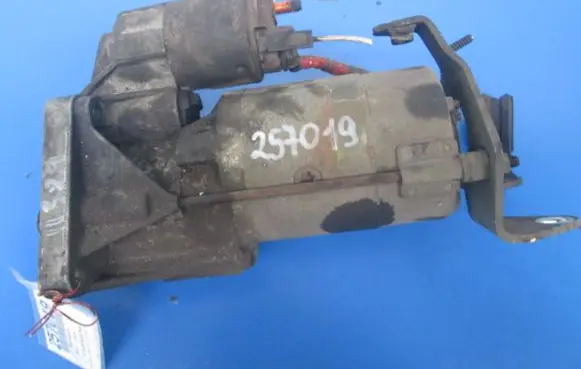 Renault Laguna I Starter motor
