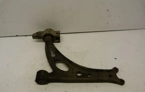 Skoda Octavia Mk2 (1Z) Front lower control arm/wishbone