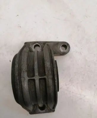 Citroen Jumper Engine mount bracket 1335129080