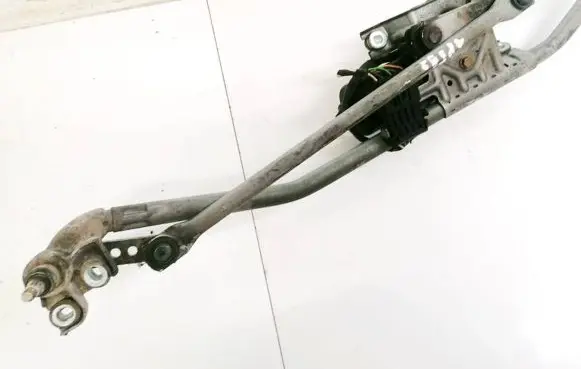 Opel Zafira A Front wiper linkage and motor 90587507