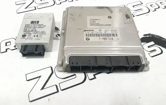 BMW 5 E39 Engine control unit/module 7785116 0281001830