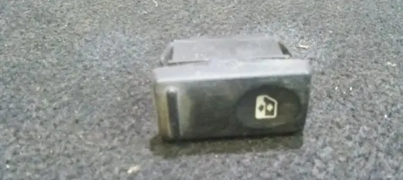 Renault 19 Electric window control switch