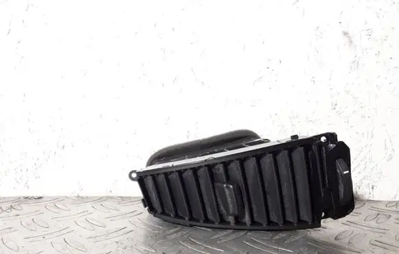 Hyundai i20 (PB PBT) Dashboard side air vent grill/cover trim 974101J000