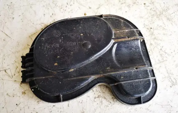 Volkswagen Golf IV Headlight/headlamp dust cover
