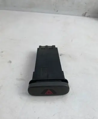 Volvo S70 V70 V70 XC Hazard light switch 8622091